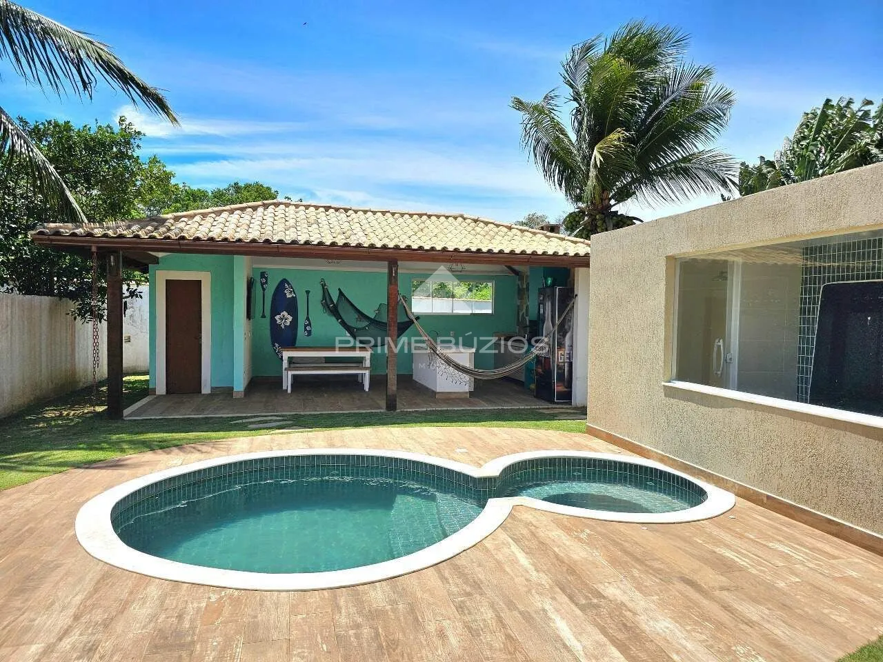 Gated community house for rent, 3 bedrooms, 3 suites, 3 parking spaces, Búzios – Armação dos Búzios/RJ