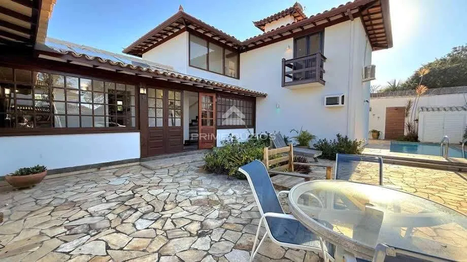 Casa en condominio en venta, 5 dormitorios, 3 suites, 3 cocheras, Manguinhos – Armação dos Búzios/RJ