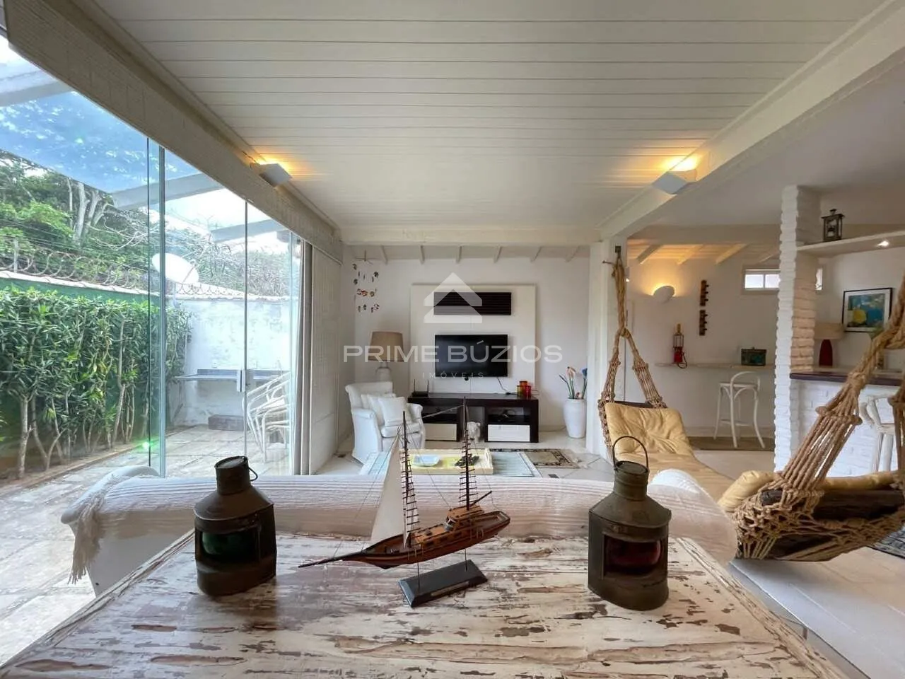 Gated community house for sale, 3 bedrooms, 1 suite, 1 parking space, Geribá – Armação dos Búzios/RJ