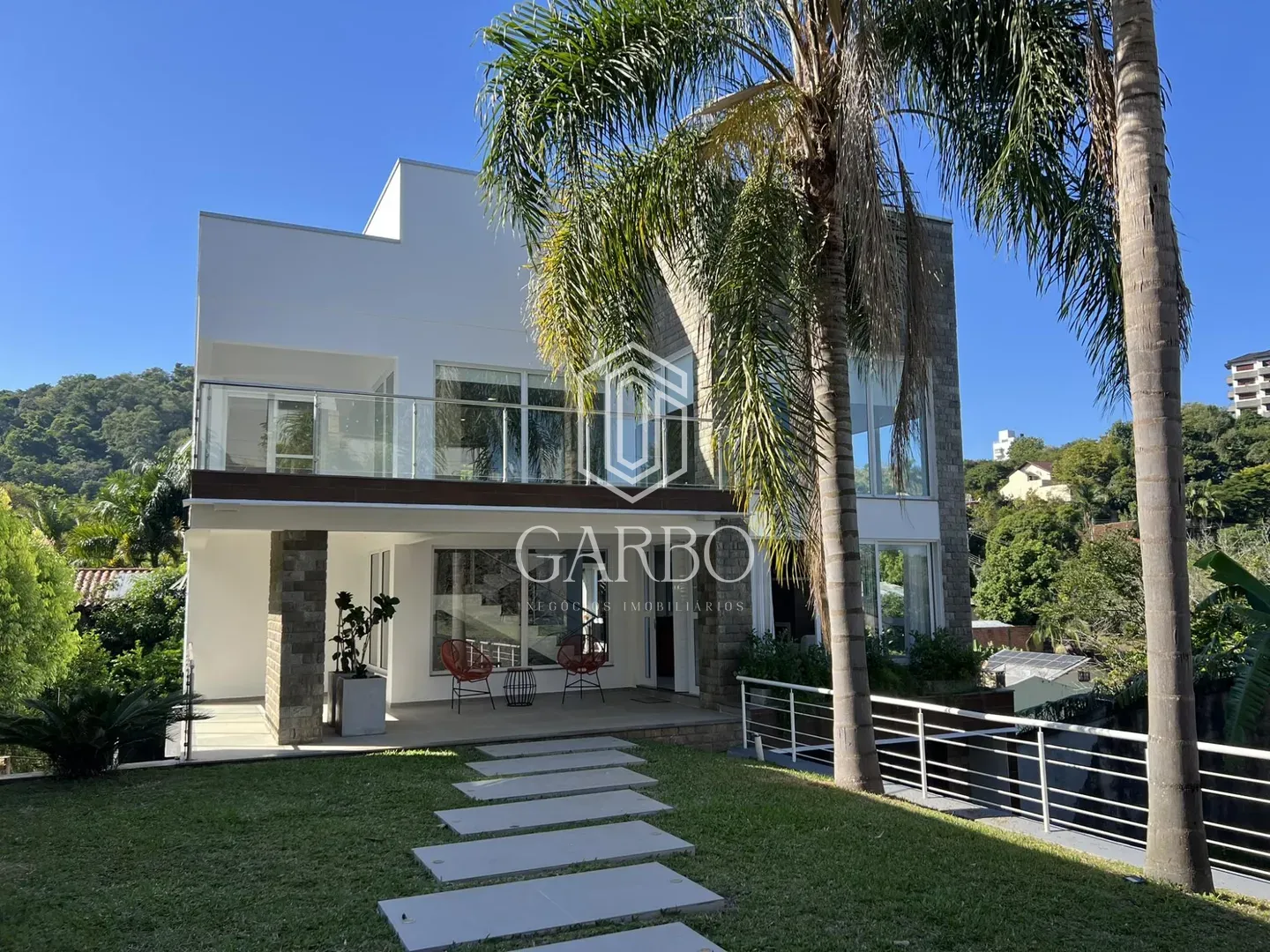 Casa com 4 quartos a venda e 4 vagas bairro Santo Inácio em Santa Cruz do Sul