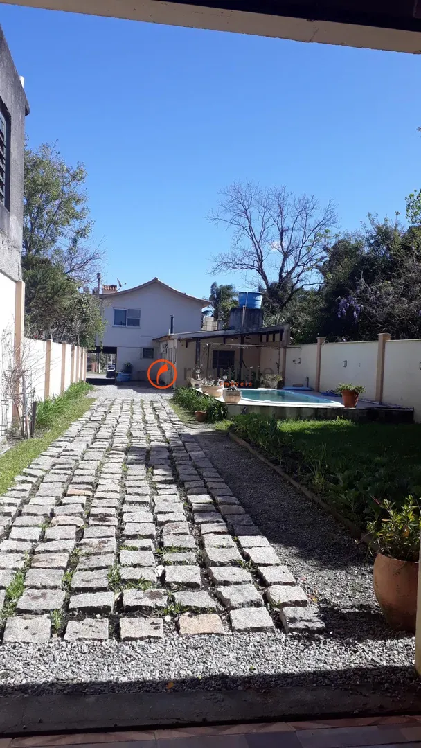 Casa comercial e residencial na FERNANDO OSÓRIO
