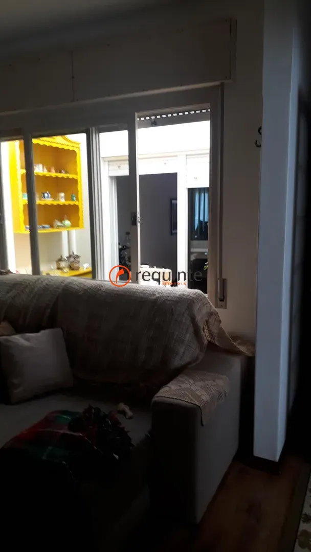 Casa comercial e residencial na FERNANDO OSÓRIO
