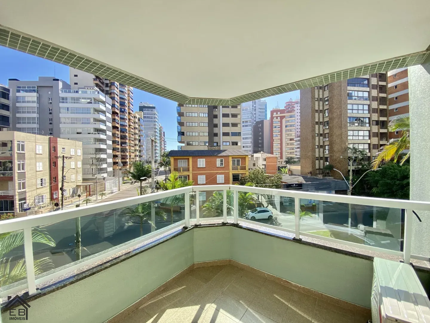 Apartamento 4 dormitórios à venda, Praia Grande em Torres/RS
