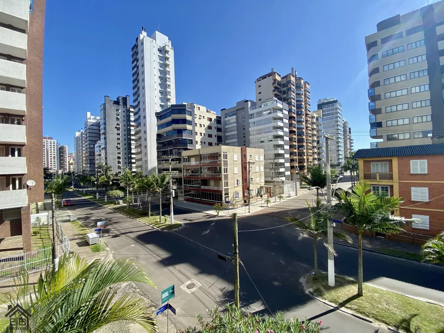 Apartamento 4 dormitórios à venda, Praia Grande em Torres/RS