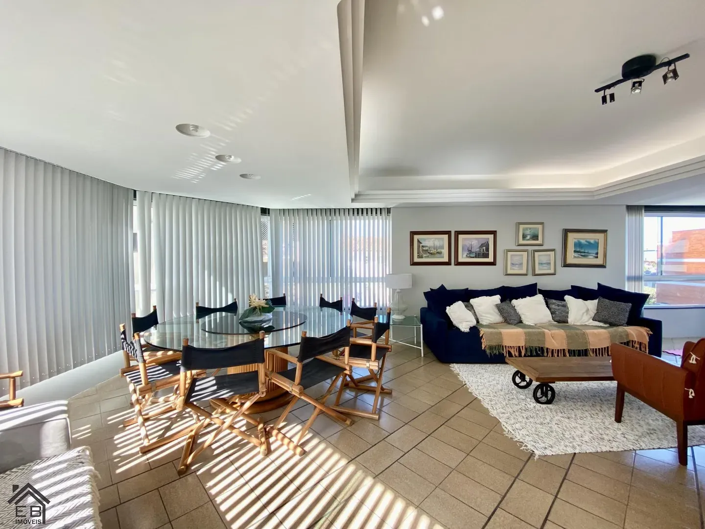 Apartamento 4 dormitórios à venda, Praia Grande em Torres/RS