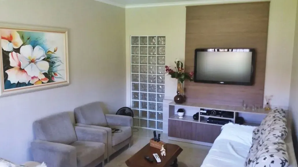 Casa - Centro, Minas Gerais Esquina Ceara