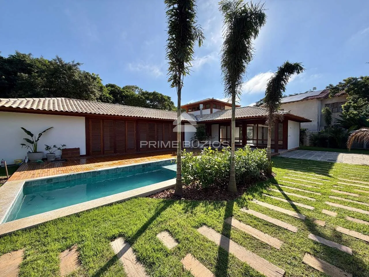Gated community house for sale, 4 bedrooms, 4 suites, 3 parking spaces, Manguinhos – Armação dos Búzios/RJ
