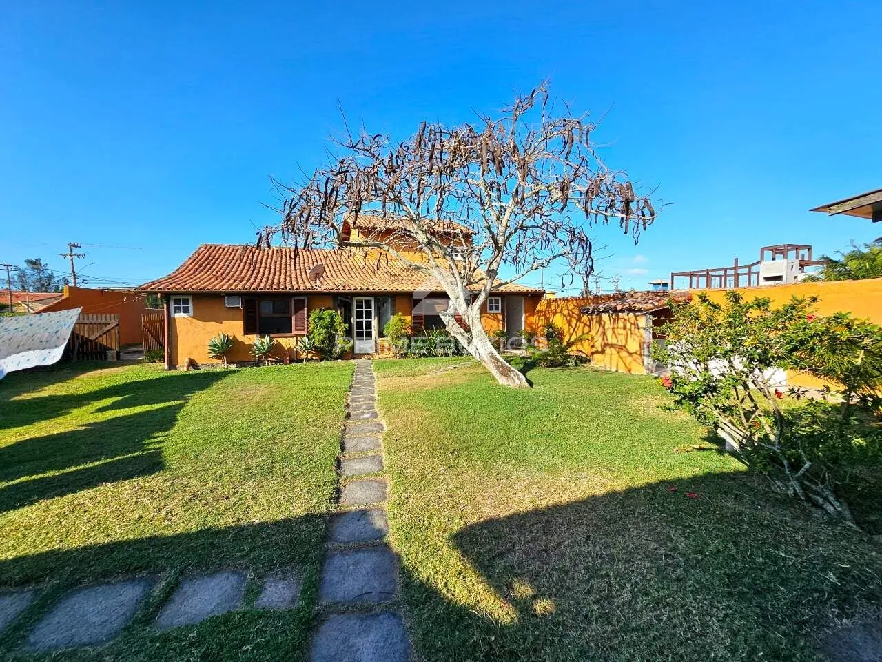 Casa a venda, 7 quartos, 5 suítes, 6 vagas, Praia Rasa – Armação dos Búzios/RJ