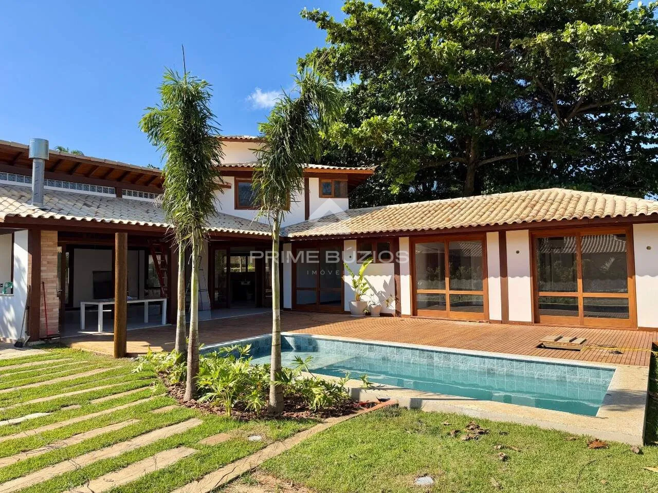 Gated community house for sale, 4 bedrooms, 4 suites, 3 parking spaces, Manguinhos – Armação dos Búzios/RJ