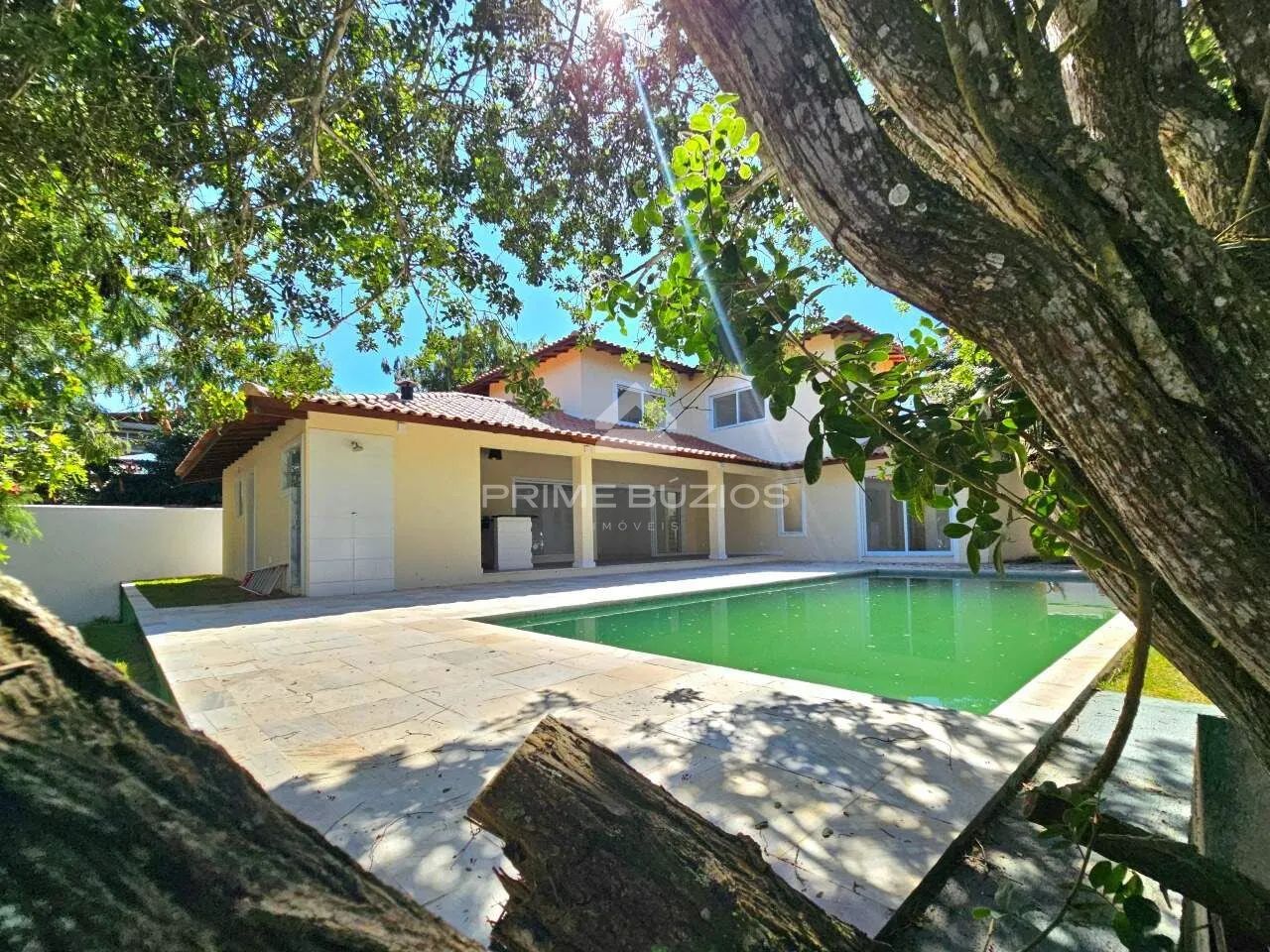 Casa en venta, 4 dormitorios, 4 suites, 3 cocheras, Marina – Armação dos Búzios/RJ