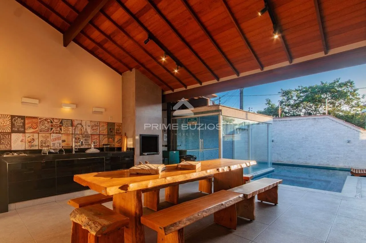 Casa a venda, 5 quartos, 4 suítes, 2 vagas, Geribá – Armação dos Búzios/RJ