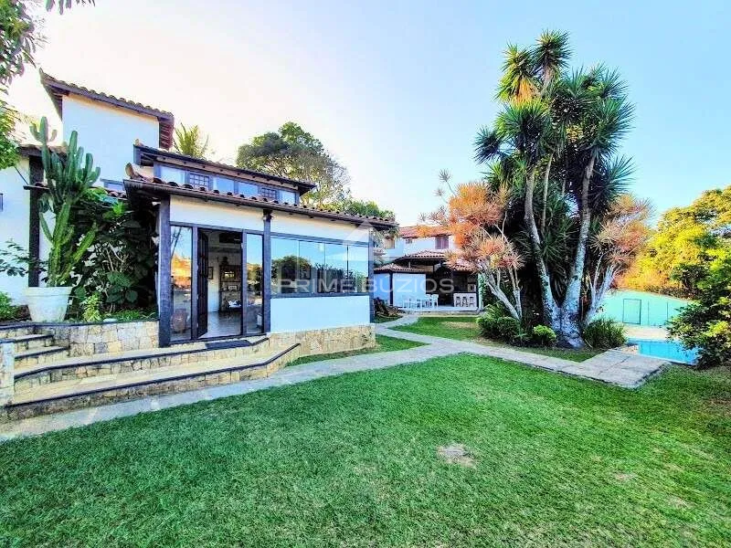 Casa independente a venda, 4 quartos, 4 suítes, 3 vagas, Humaitá – Armação dos Búzios/RJ
