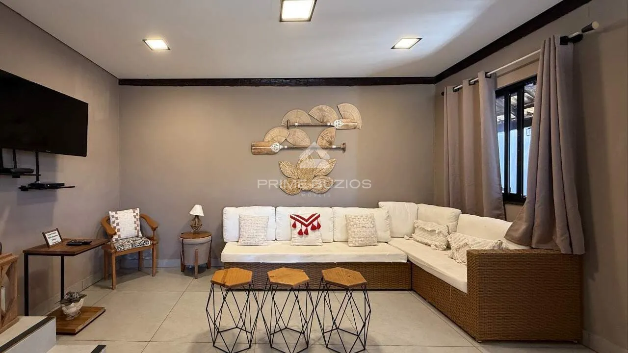 Casa a venda, 6 quartos, 6 suítes, 4 vagas, Ferradurinha – Armação dos Búzios/RJ
