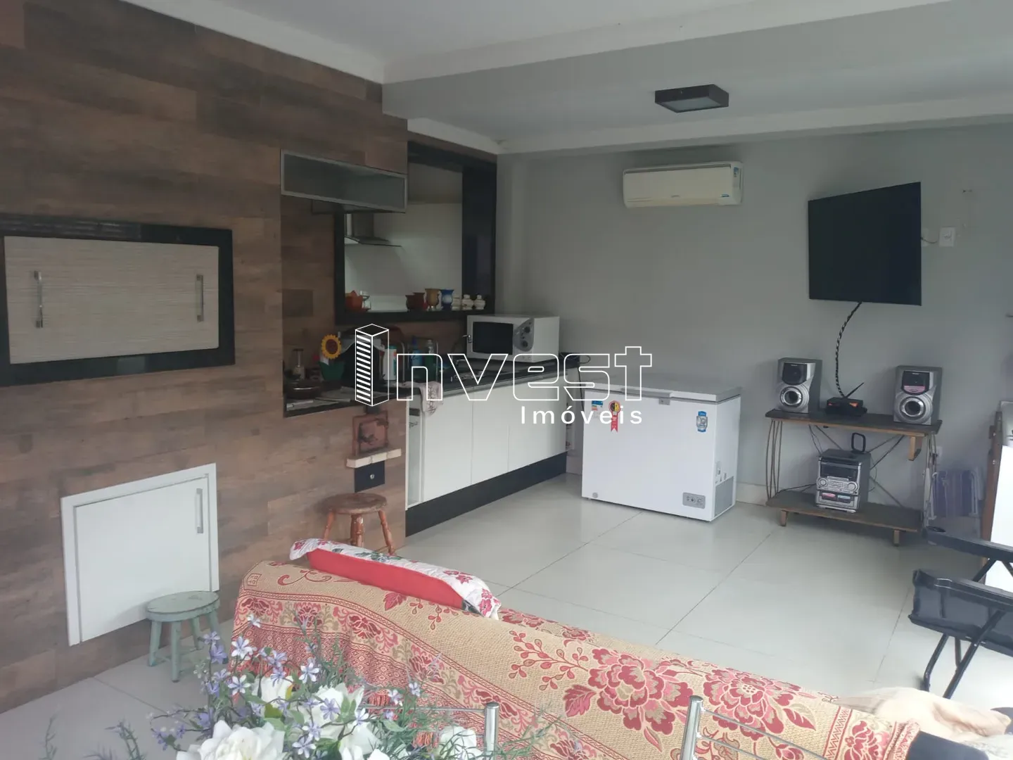 Linda casa em condomínio fechado com vista panorâmica