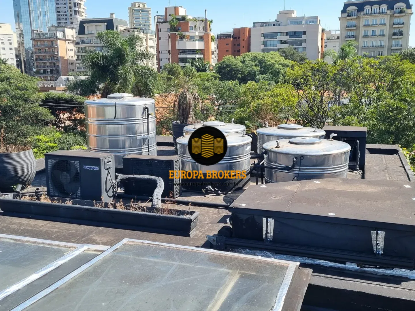 Casa 3 dormitórios para venda em São Paulo, Jardim Paulista, 3 dormitórios, 1 suíte, 5 banheiros, 1 vaga