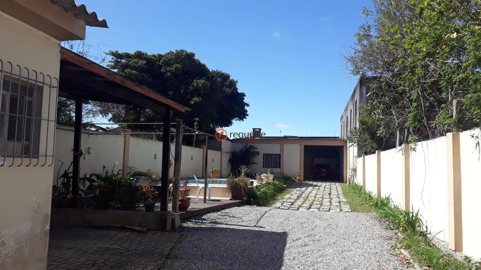 Casa comercial e residencial na FERNANDO OSÓRIO