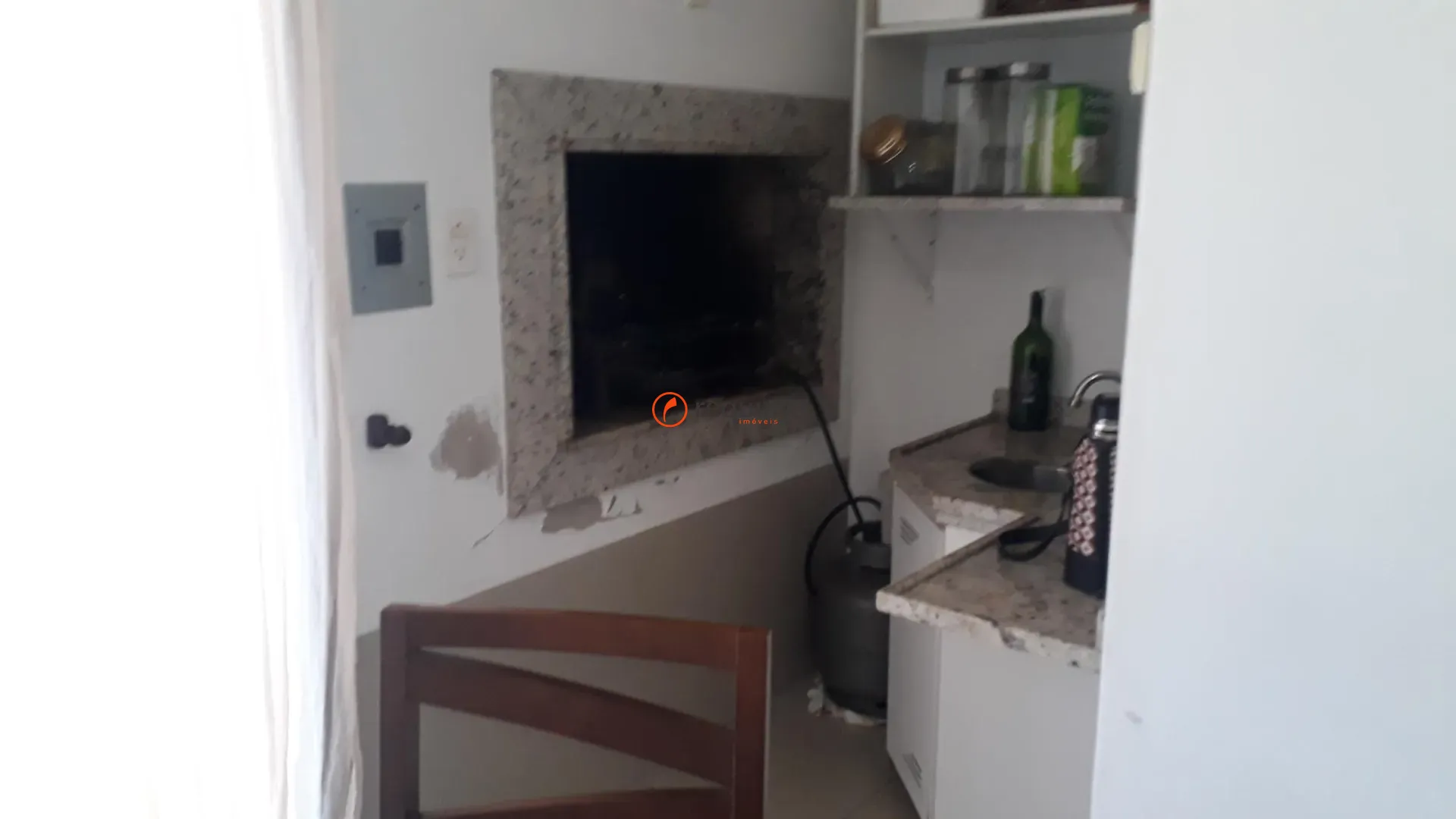 Casa comercial e residencial na FERNANDO OSÓRIO