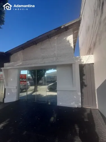 Prédio Comercial para alugar bairro Centro em Adamantina, São Paulo