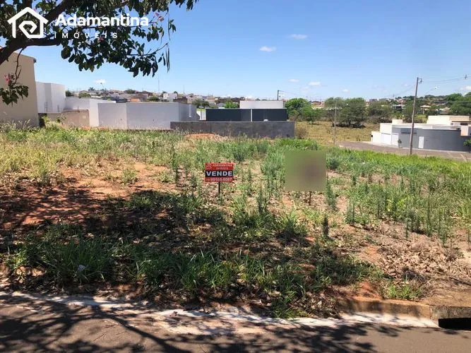 Terreno / Lote à venda bairro Parque dos Pássaros em Adamantina, Sã...
