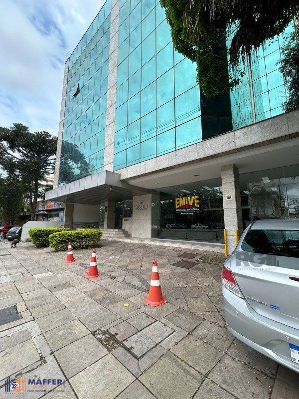 Sala Comercial no Austin Carlos Gomes, 1 sala, para alugar, 100 m², Petrópolis - Porto Alegre — foto 5
