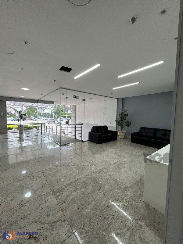Sala Comercial no Austin Carlos Gomes, 1 sala, para alugar, 100 m², Petrópolis - Porto Alegre — foto 4