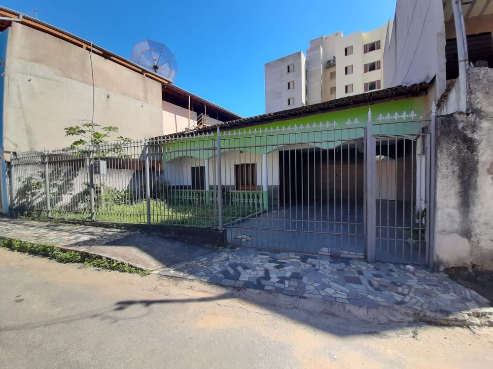 Casa à venda com 100m² na Rua Jacinto das Neves, Caladinho em Coronel