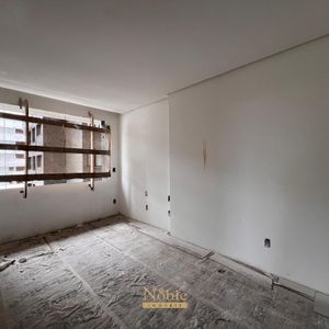 Apartamento com 83m², 2 dormitórios, 1 suíte, 1 vaga no Mirage em Torres para Comprar