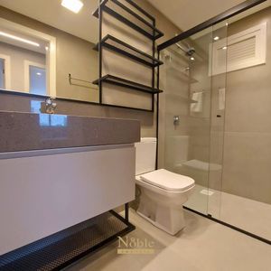 Apartamento com 102m², 3 dormitórios, 1 suíte, 2 vagas no Maui Residencial em Torres para Comprar