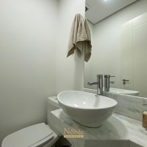 Apartamento com 103m², 3 dormitórios, 3 suítes, 2 vagas no Absoluto em Torres para Comprar