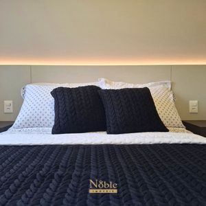 Apartamento com 77m², 2 dormitórios, 1 suíte, 2 vagas no Maui Residencial em Torres para Comprar