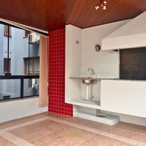 Apartamento com 137m², 3 dormitórios, 1 suíte, 1 vaga no Nouvelle Tour em Torres para Comprar