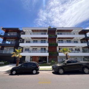Apartamento com 160m², 2 dormitórios, 1 suíte, 1 vaga no Residencial Acrópole em Torres para Comprar