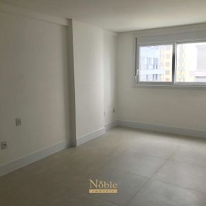 Apartamento com 130m², 3 dormitórios, 1 suíte, 2 vagas no Monterrey em Torres para Comprar
