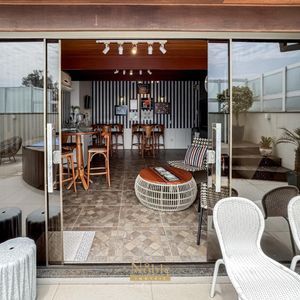 Apartamento com 255m², 3 dormitórios, 1 suíte, 2 vagas no Riviere em Torres para Comprar