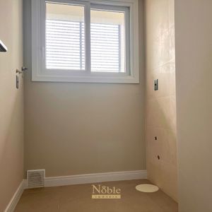 Apartamento com 107m², 2 dormitórios, 2 suítes, 2 vagas no Ibiza em Torres para Comprar