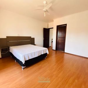 Apartamento com 117m², 3 dormitórios, 1 suíte, 1 vaga no Santa Luzia em Torres para Comprar