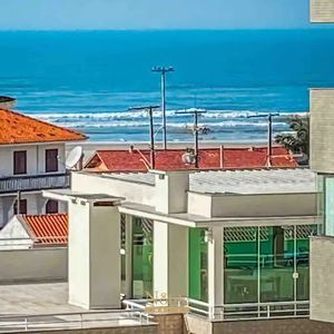 Apartamento com 120m², 3 dormitórios, 1 suíte, 1 vaga no Everest em Torres para Comprar