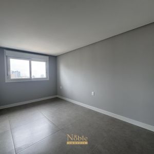 Apartamento com 108m², 3 dormitórios, 1 suíte, 2 vagas no Maui Residencial em Torres para Comprar