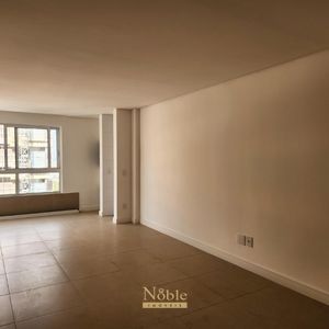 Apartamento com 84m², 2 dormitórios, 1 suíte, 1 vaga no San Pietro em Torres para Comprar