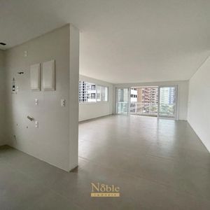 Apartamento com 139m², 3 dormitórios, 3 suítes, 2 vagas no Di milano em Torres para Comprar