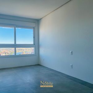 Apartamento com 110m², 3 dormitórios, 3 suítes, 2 vagas no Montalcino em Torres para Comprar