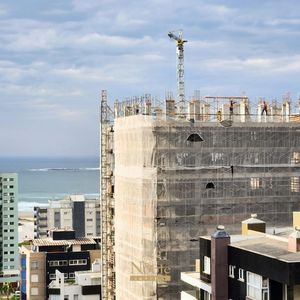 Apartamento com 84m², 2 dormitórios, 1 suíte, 1 vaga no San Pietro em Torres para Comprar