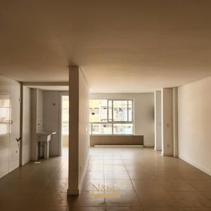 Apartamento com 84m², 2 dormitórios, 1 suíte, 1 vaga no San Pietro em Torres para Comprar