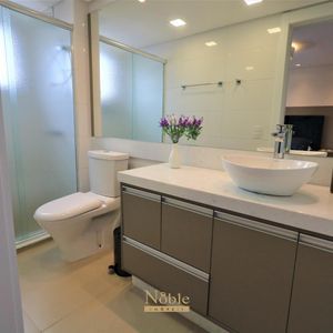 Apartamento com 109m², 3 dormitórios, 1 suíte, 2 vagas no San Pietro em Torres para Comprar