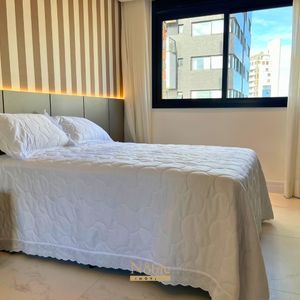 Apartamento com 114m², 3 dormitórios, 1 suíte, 2 vagas no Sun Haus em Torres para Comprar