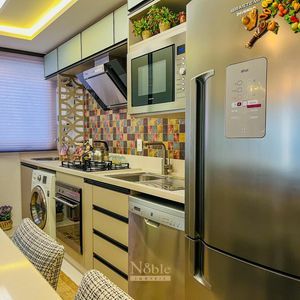 Apartamento com 84m², 2 dormitórios, 1 suíte, 2 vagas no Dom Raphael em Torres para Comprar