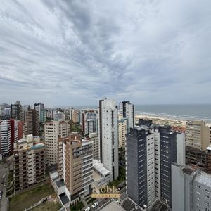 Apartamento com 108m², 3 dormitórios, 1 suíte, 2 vagas no Maui Residencial em Torres para Comprar