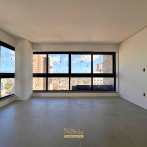 Apartamento com 92m², 2 dormitórios, 2 suítes, 1 vaga no Rosa dos Ventos em Torres para Comprar