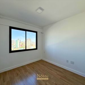 Apartamento com 80m², 2 dormitórios, 1 suíte, 1 vaga no Trade Center em Torres para Comprar
