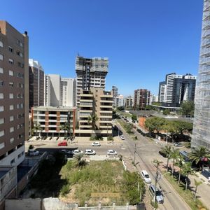Apartamento com 200m², 4 dormitórios, 4 suítes, 1 vaga no Piazza del Mare em Torres para Comprar